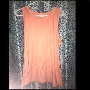 Preppy Peach suede hi low tank top